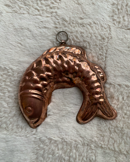 VINTAGE CHRISTIAN WAGNER COPPER FISH MOLD