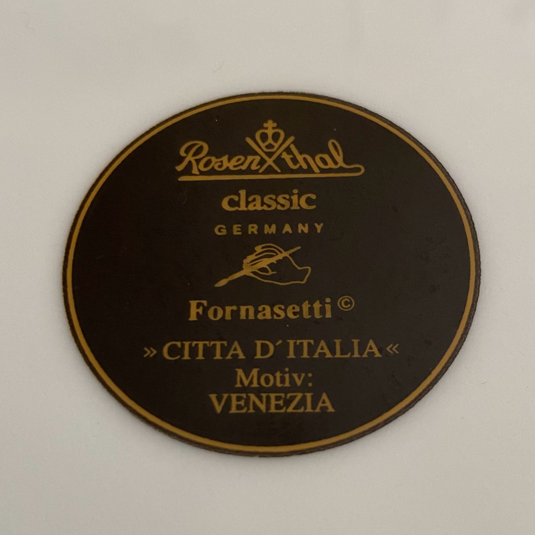 COLLECTIBLE FORNASETTI DECORATIVE PLATE